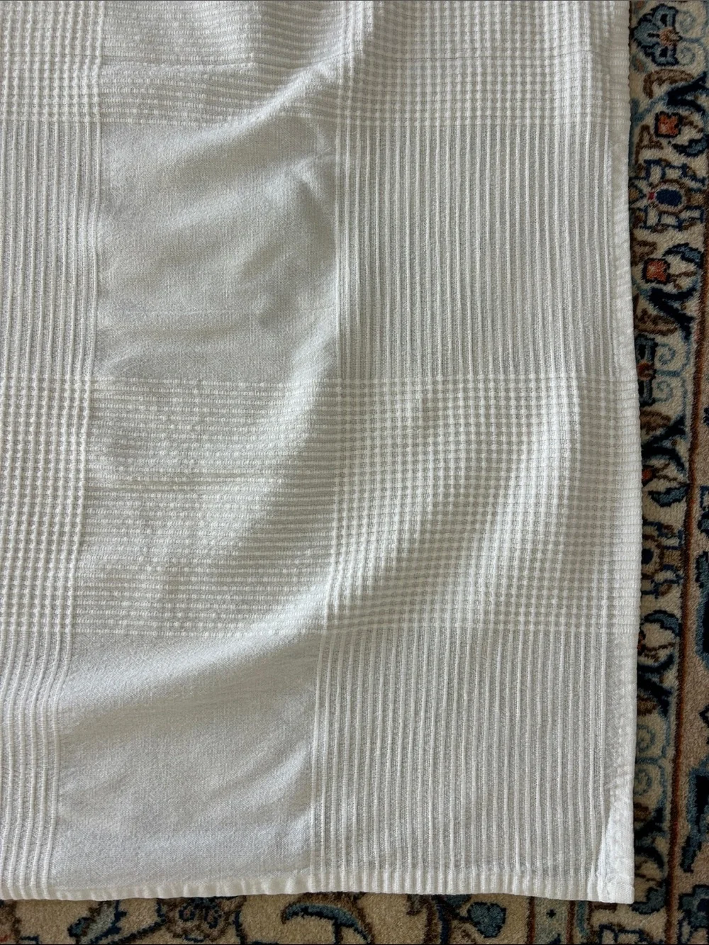 IKEA INDIRA White Textured Bedspread - Lightweight Waffle Weave king/queen